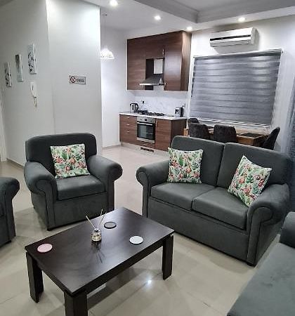 Oytam Apt نيقوسيا المظهر الخارجي الصورة
